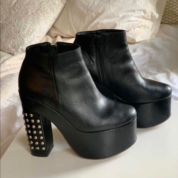 PARUOLO brand authentic leather boots - Picture 3 of 3